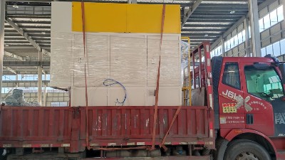 【設備發貨】重慶減震器客戶滾塗機、江蘇汽車零部件噴膠機發貨（huò）