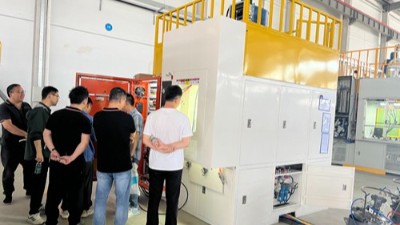 浙江（jiāng）密封件客戶 驗收密封件噴塗膠黏劑自動噴膠機