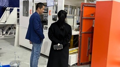 南通通州灣經發局到訪羞羞视频在线观看工廠考（kǎo）察指導工作