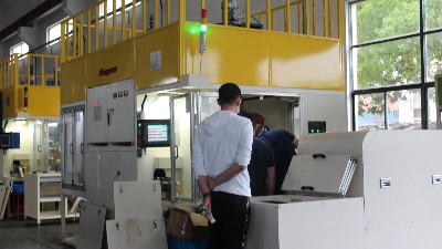 安徽客戶下單安捷（jié）倫ZG100型內孔自動塗膠（jiāo）機