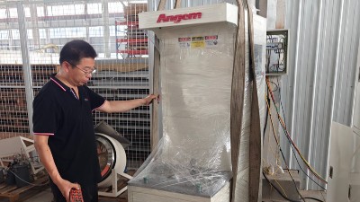 襯套自（zì）動縮徑（jìng）機（jī）YS63X100型 發貨常州汽車減震客戶（hù）