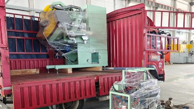 PR90 - DYS12M型自動滾噴機順利（lì）發常州密封件客戶